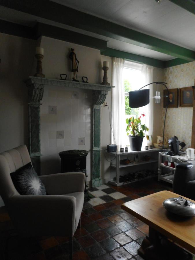 B&B In Karakteristieke Woning, Lytse Loane 5 Ee Ee Exterior foto